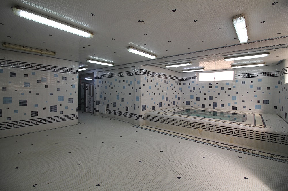 استخر ایثار