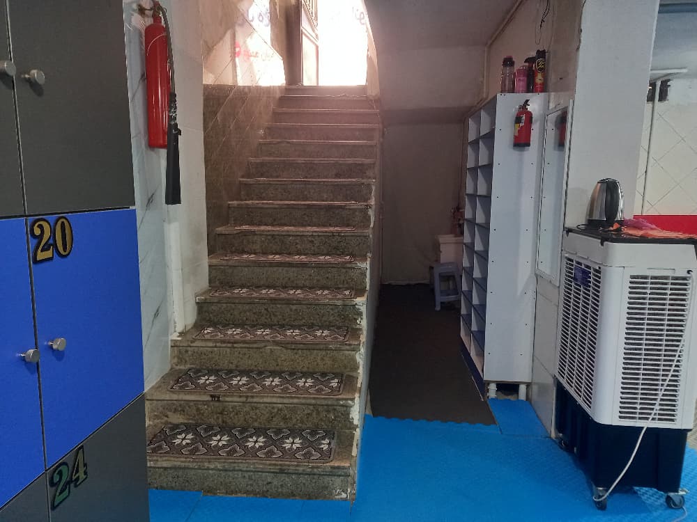 مجموعه ورزشی صاعقه