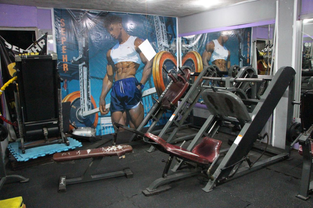 باشگاه بدنسازی سپهر