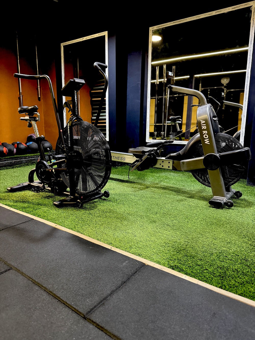 آکادمی ورزشی آرس 