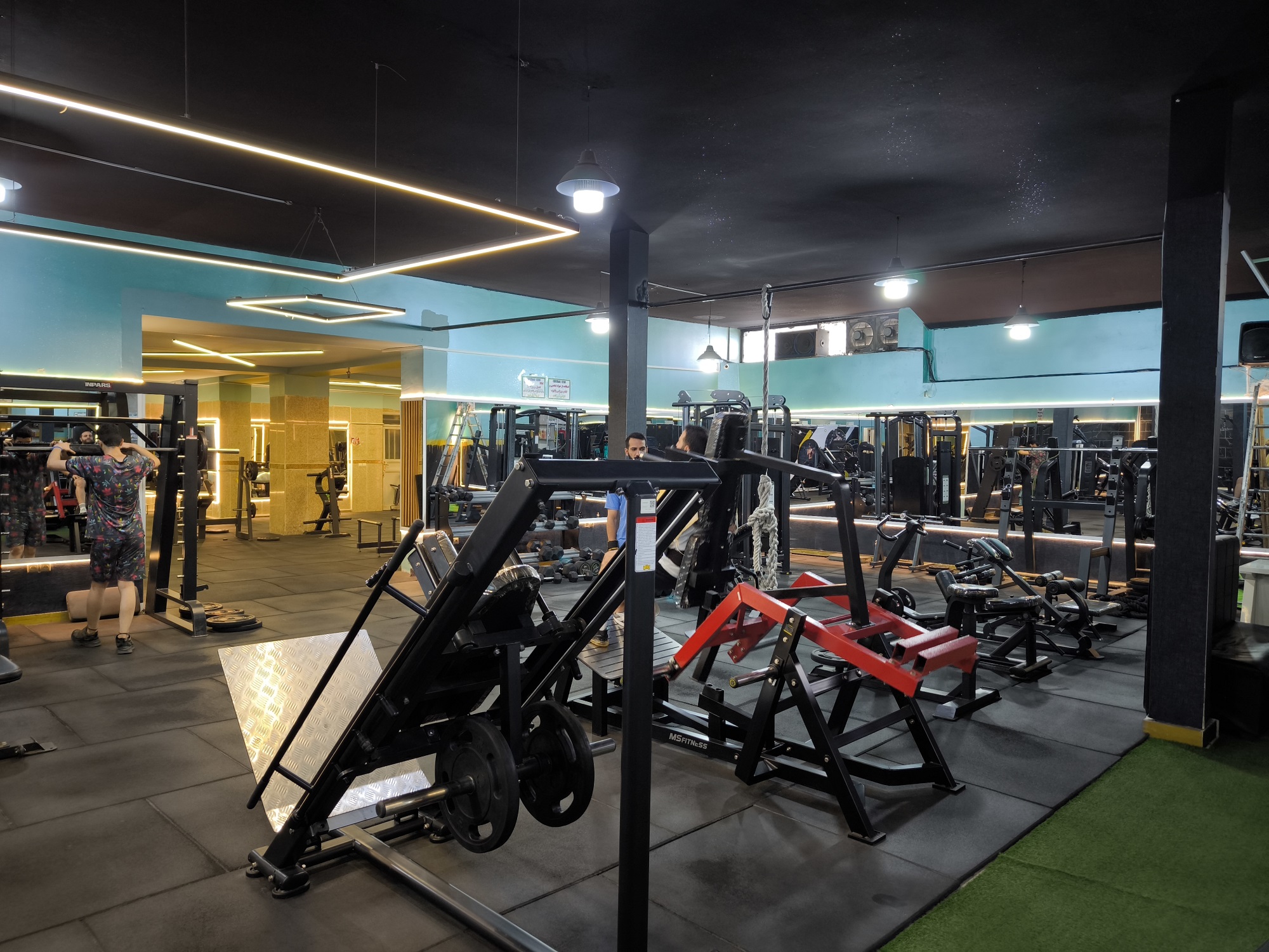 مجموعه ورزشی اورجینال