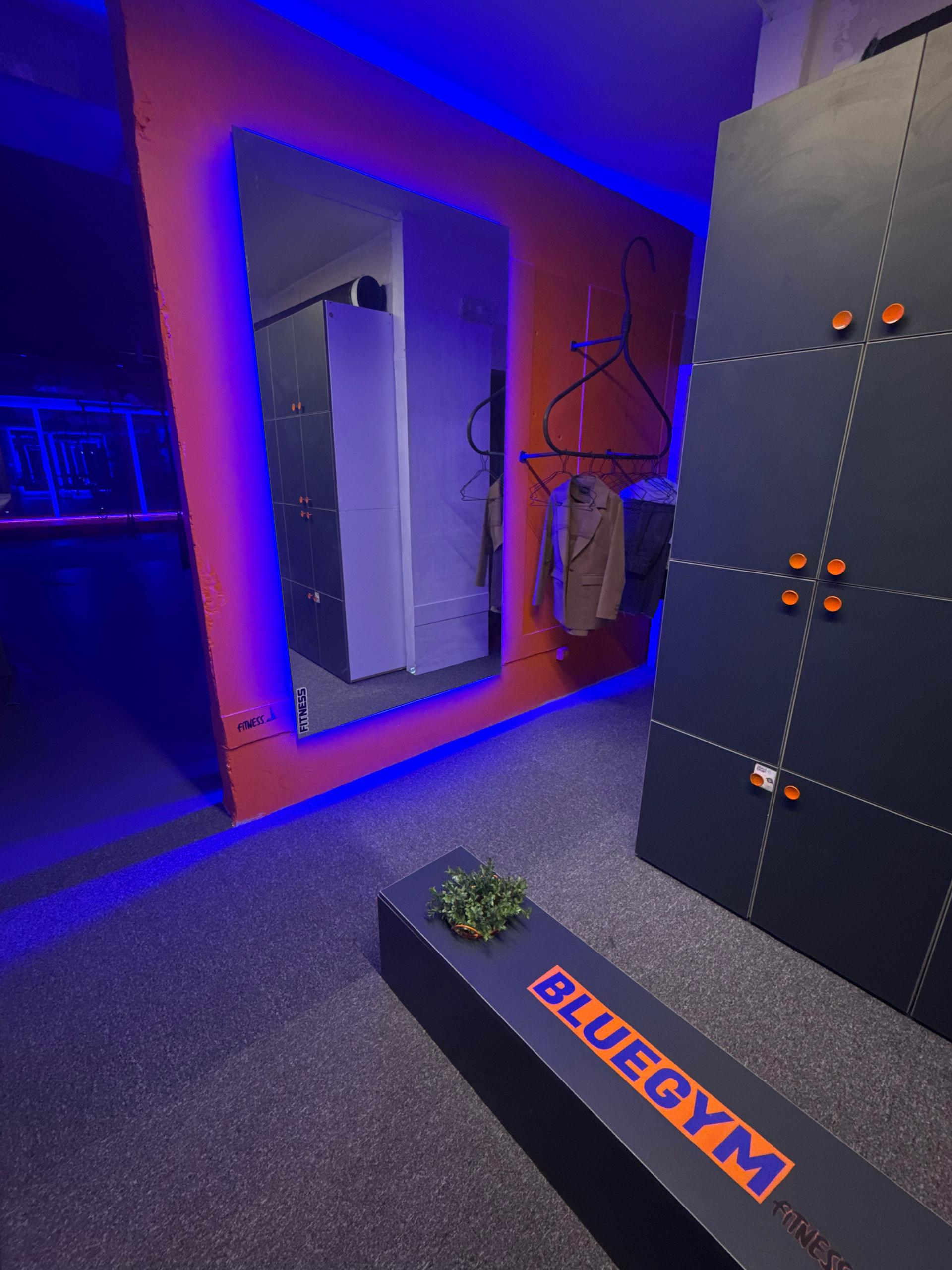 مجموعه ورزشی بلوجیم