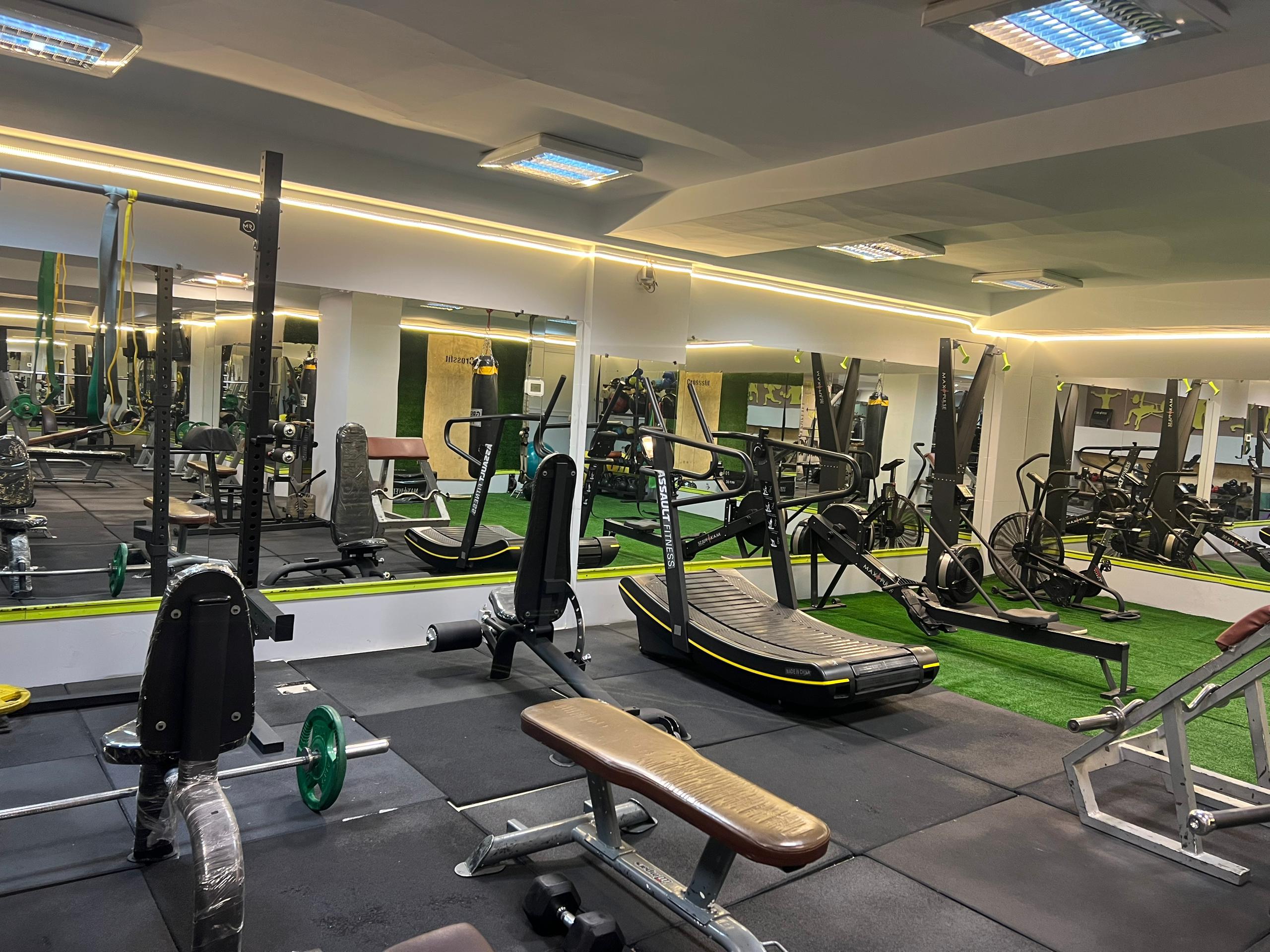 باشگاه بدنسازی پاتریک تهران