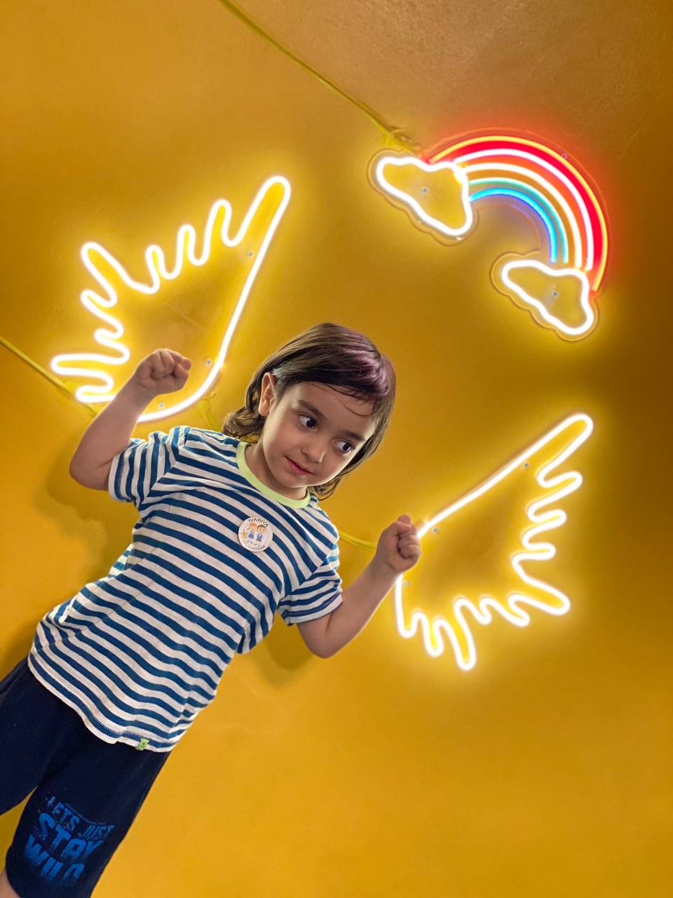 مجموعه علمی و ورزشی کودک ایواریا