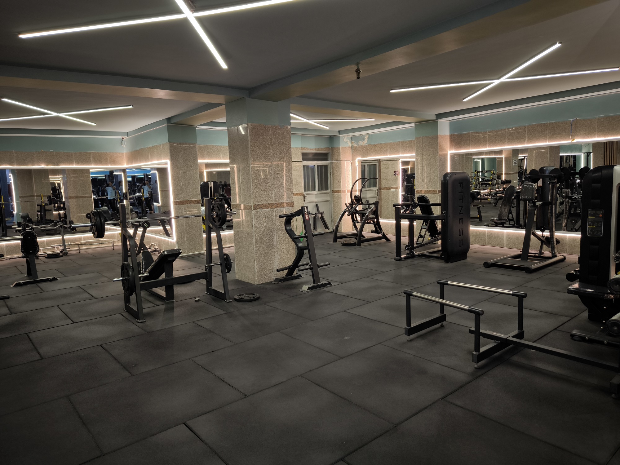 مجموعه ورزشی اورجینال