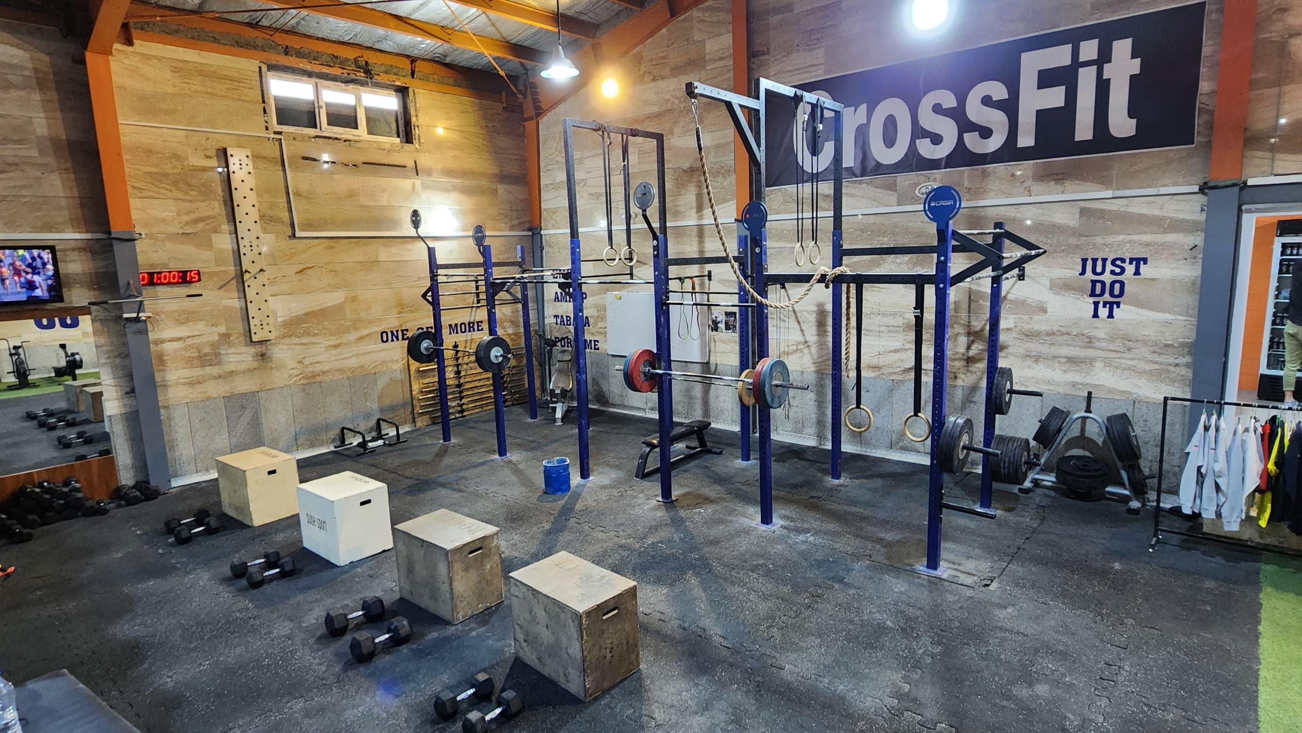 کراس فیت آوان 2 تهران